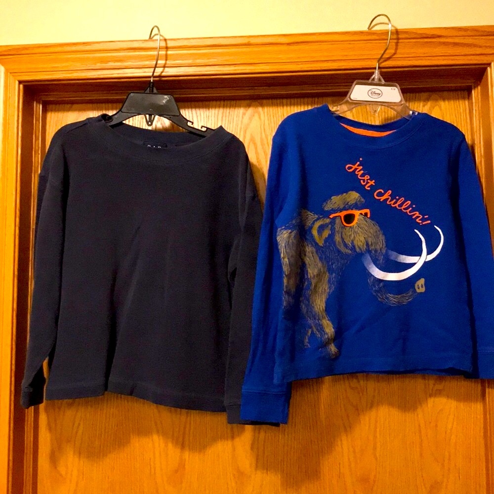 Boy’s size 4T thermal shirts x 2 Gap Circo blue gray cotton waffle weave CHILLIN